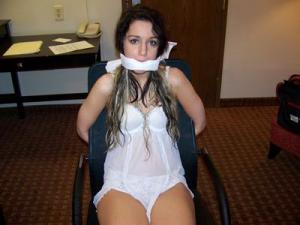 www.boundinthemidwest.com - Vanessa in Why are we doing a Custom thumbnail